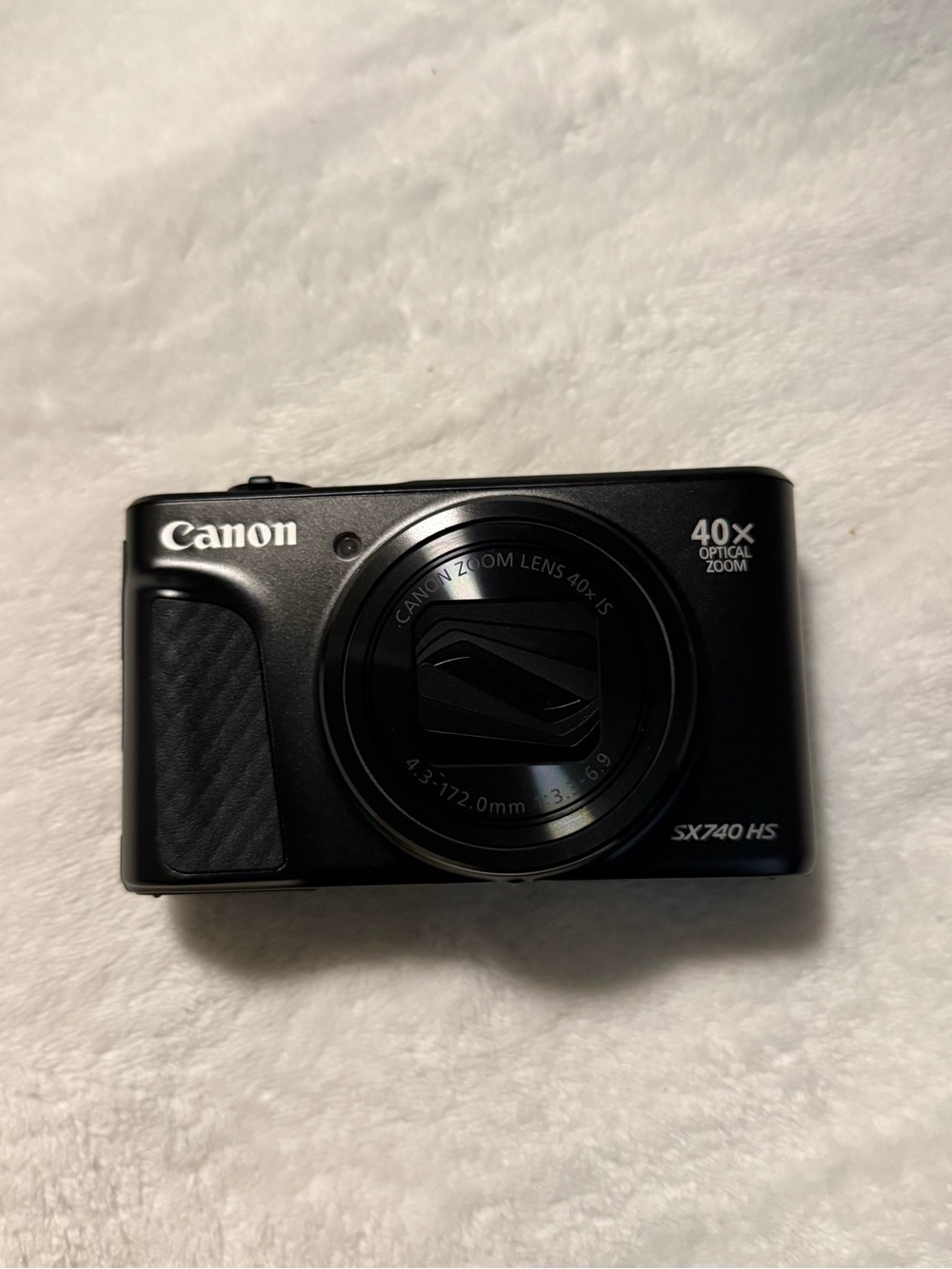Canon SX740 HS Compact Digital Camera - Black